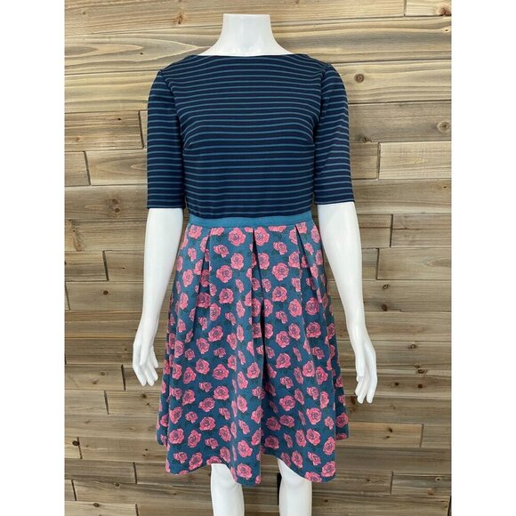 Matilda Jane Dresses & Skirts - Matilda Jane Forever Peyton Dress Womens Small Fit and Flare Floral Half Sleeve